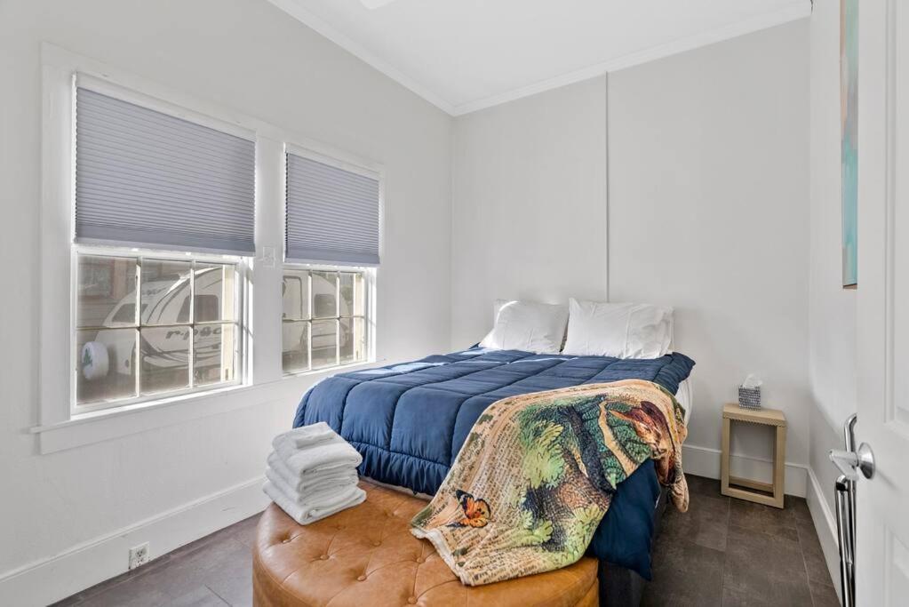 Downtown Napa Hot Tub Retreat - 3 Bed L 2 Bath Villa Eksteriør bilde